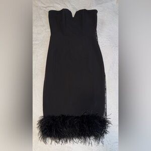 Chic Black Strapless Midi Dress with Feather Trim